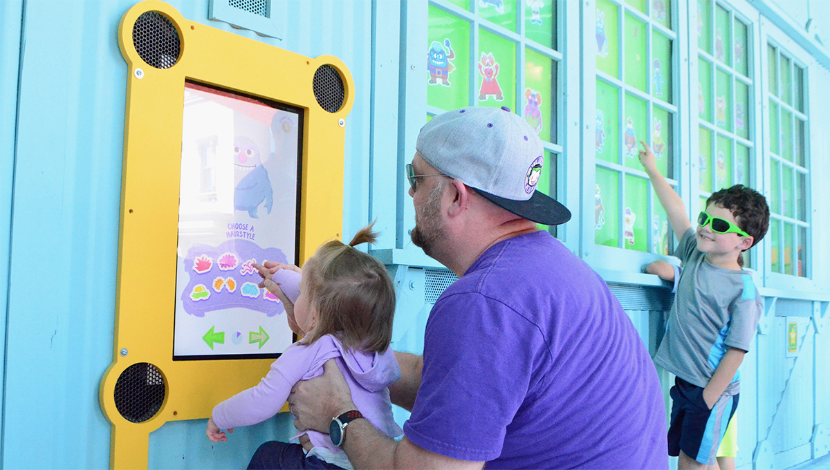 Sesame Street Land Interactive Learning with TRU-Vu