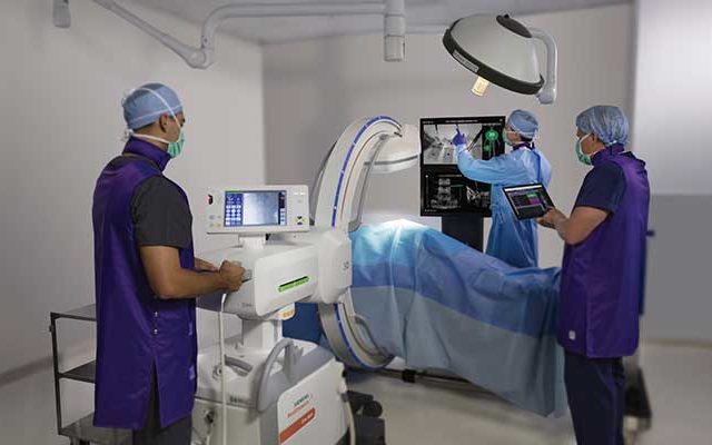 LIGHT WEIGHT MEDICAL DISPLAY